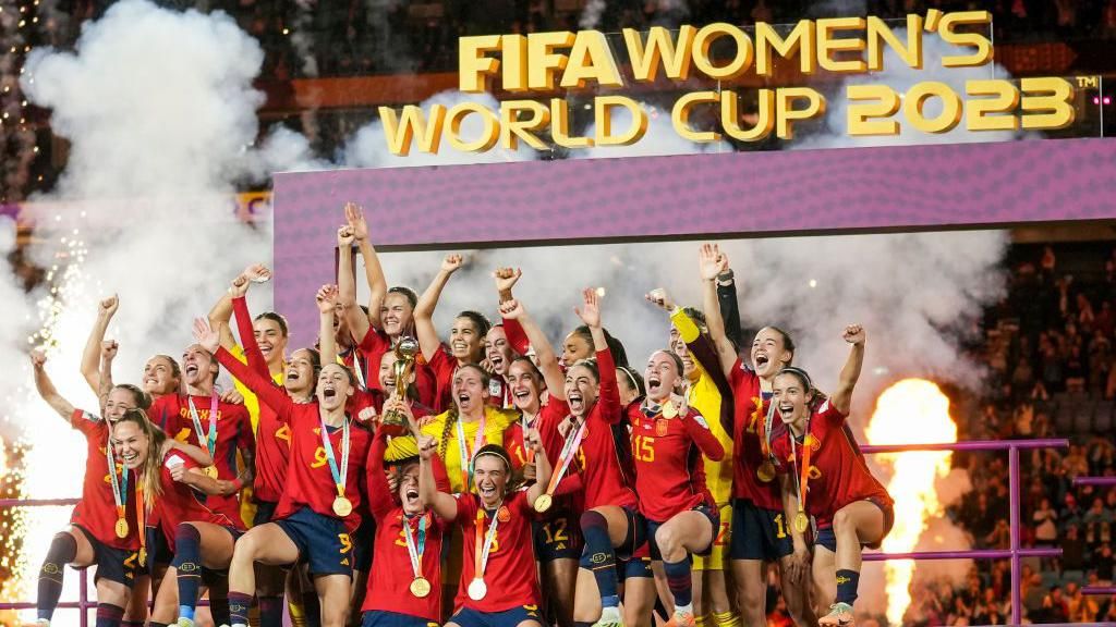 Spain's women's team celebrate their World Cup win